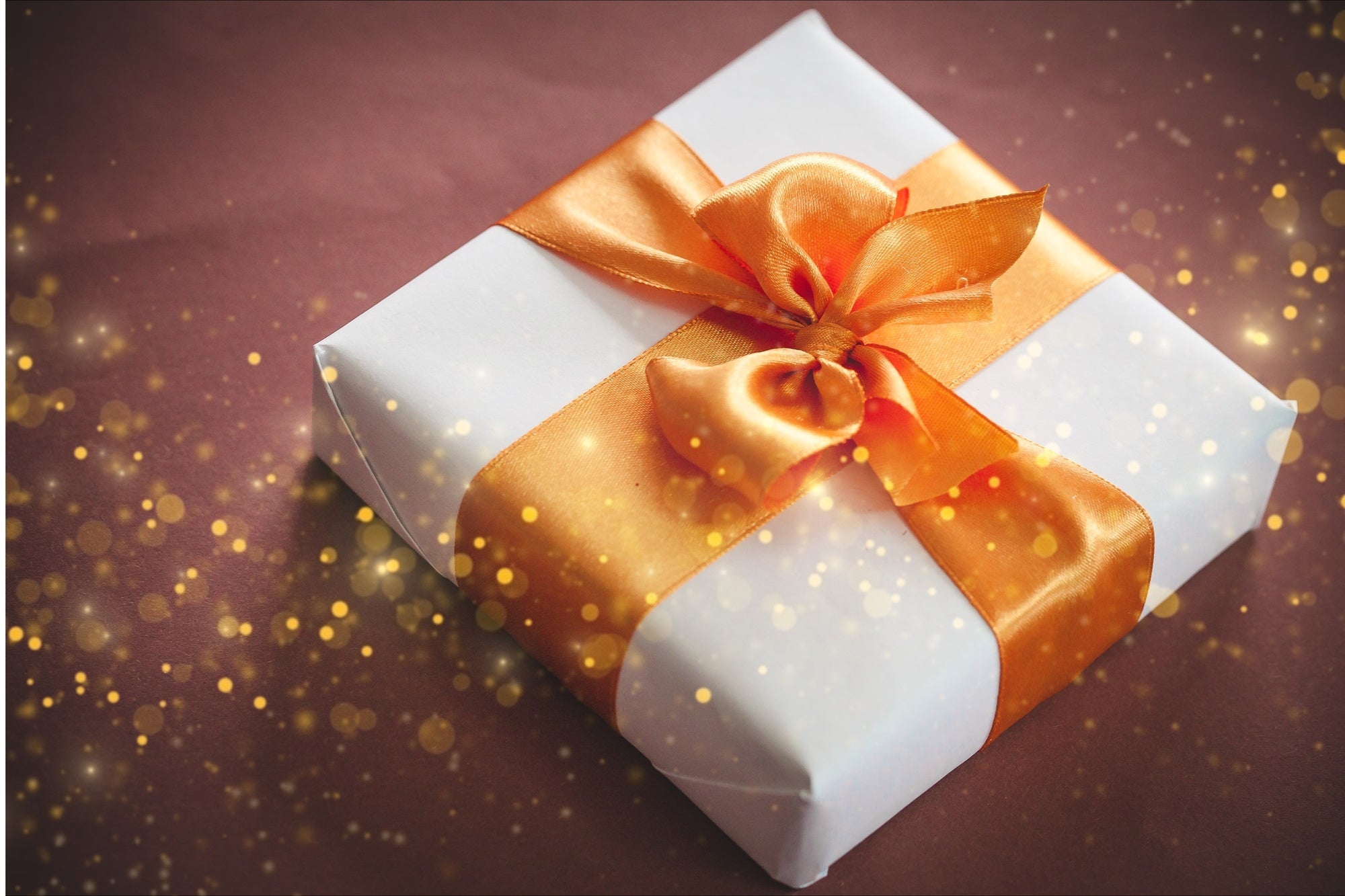 5 Business Gift Ideas That Will Make Your Customers Feel Special